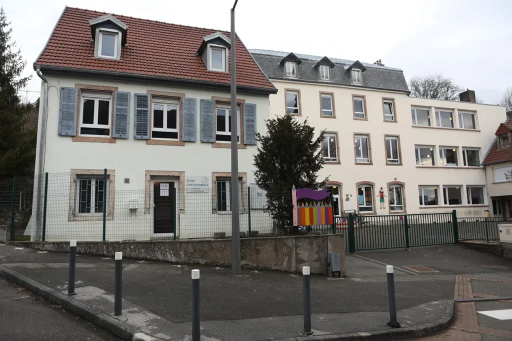 Locaux — Collège privé Saint-Maimboeuf