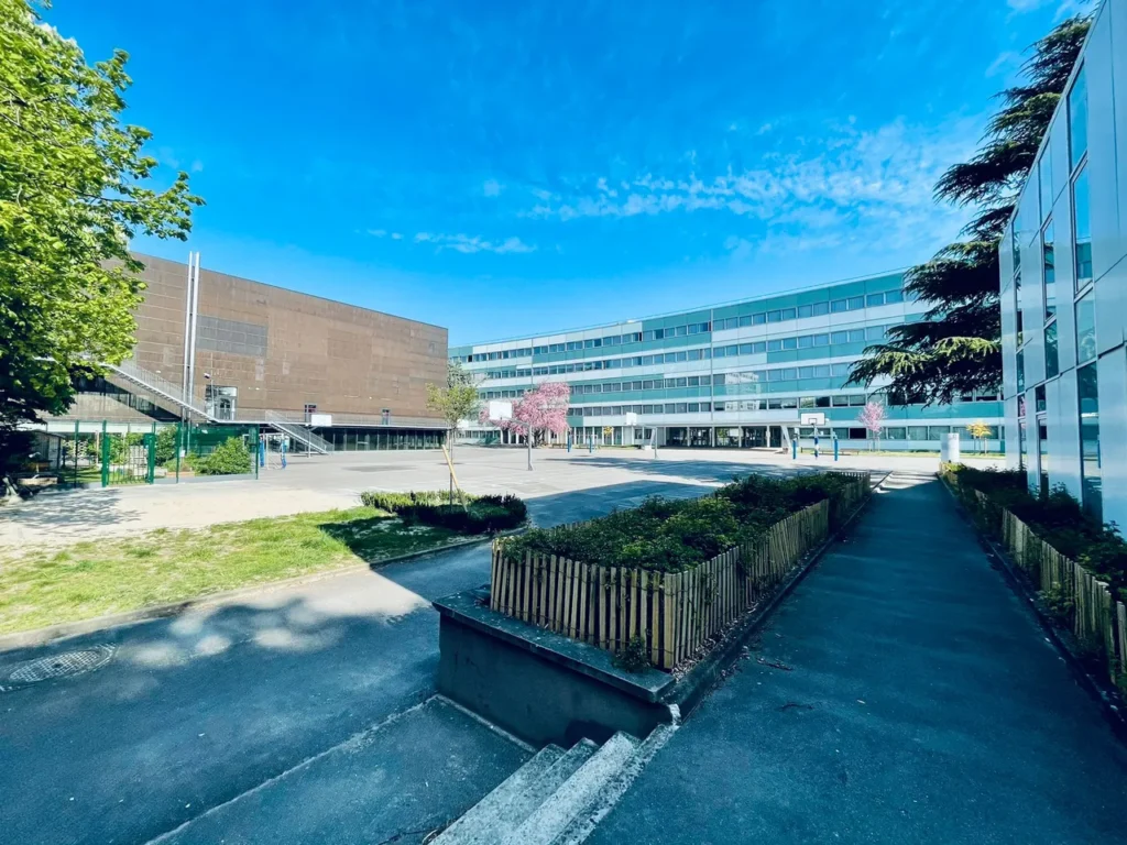 Locaux — Collège Hector Berlioz